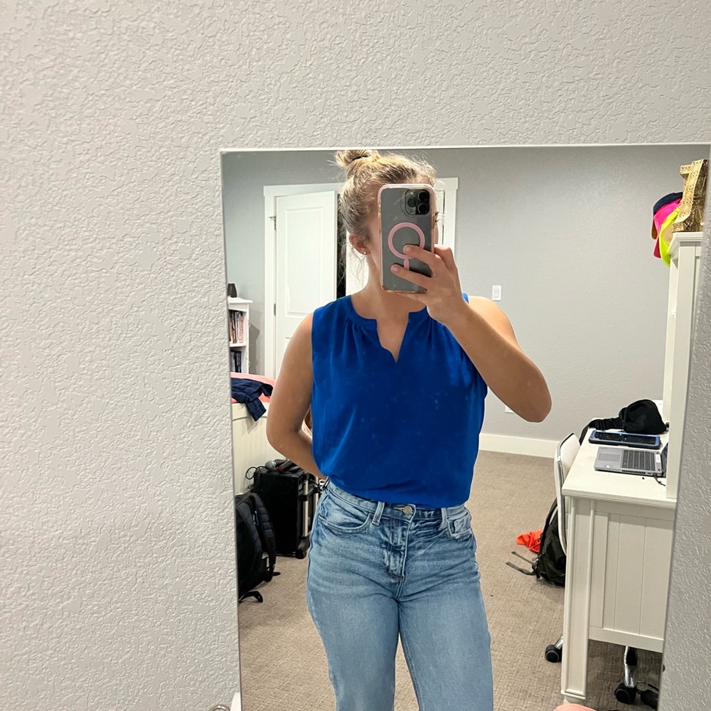 Blouse blue top!! never worn